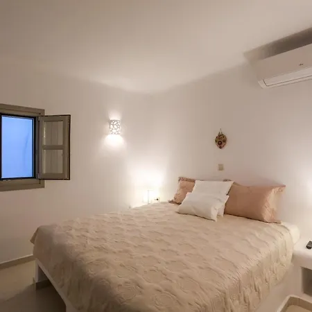 Anemoni @ Mykonian Kazarte Luxury